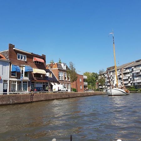 De Ferver Leeuwarden Exteriör bild